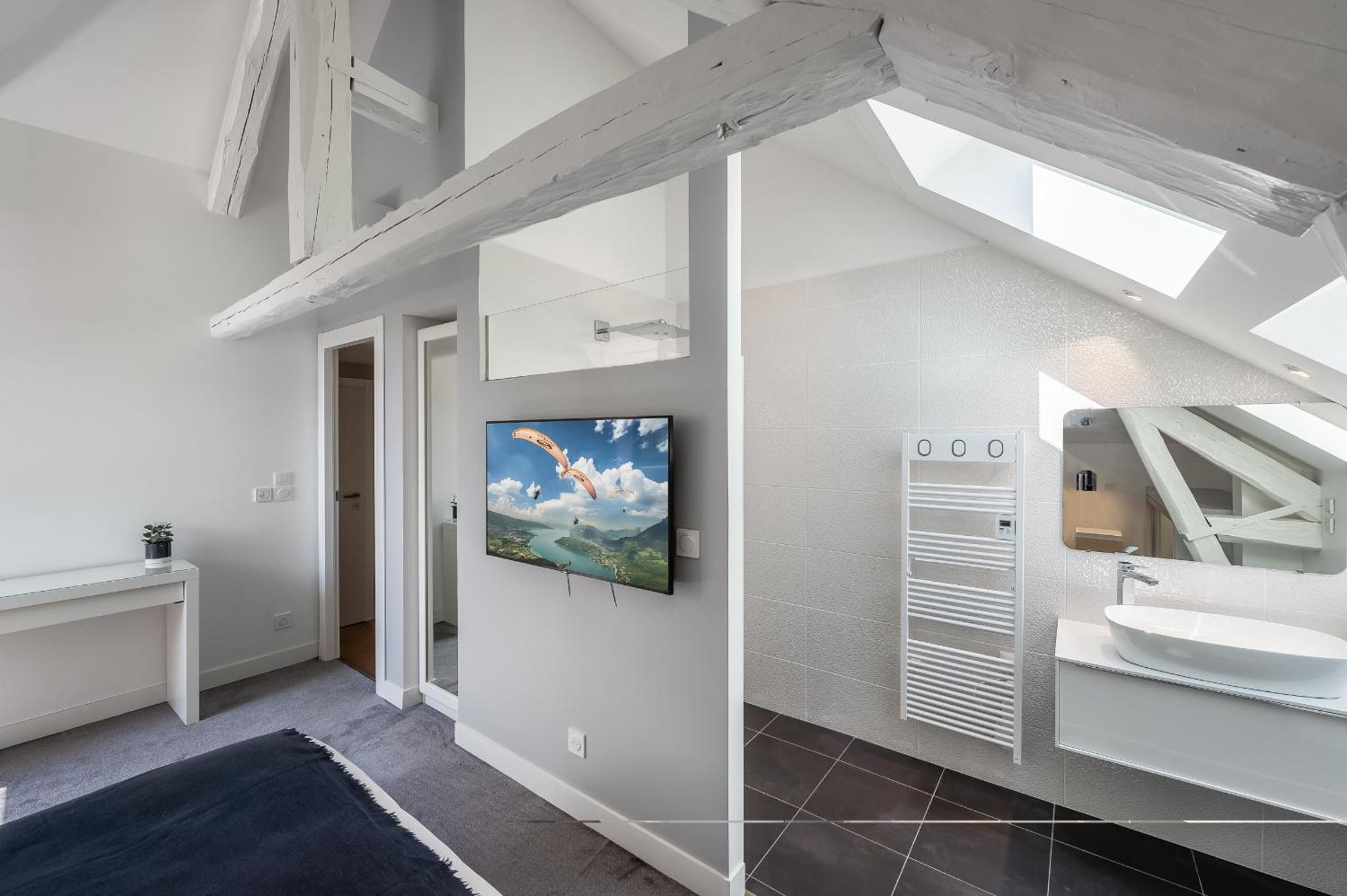 Le Chicissime, Coeur Du Village, Lla Selections By Location Lac Annecy 塔卢瓦尔 外观 照片