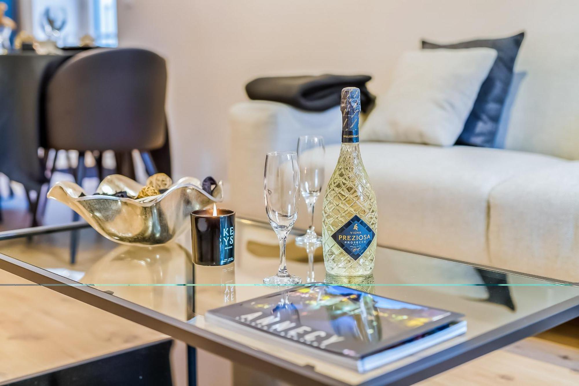 Le Chicissime, Coeur Du Village, Lla Selections By Location Lac Annecy 塔卢瓦尔 外观 照片